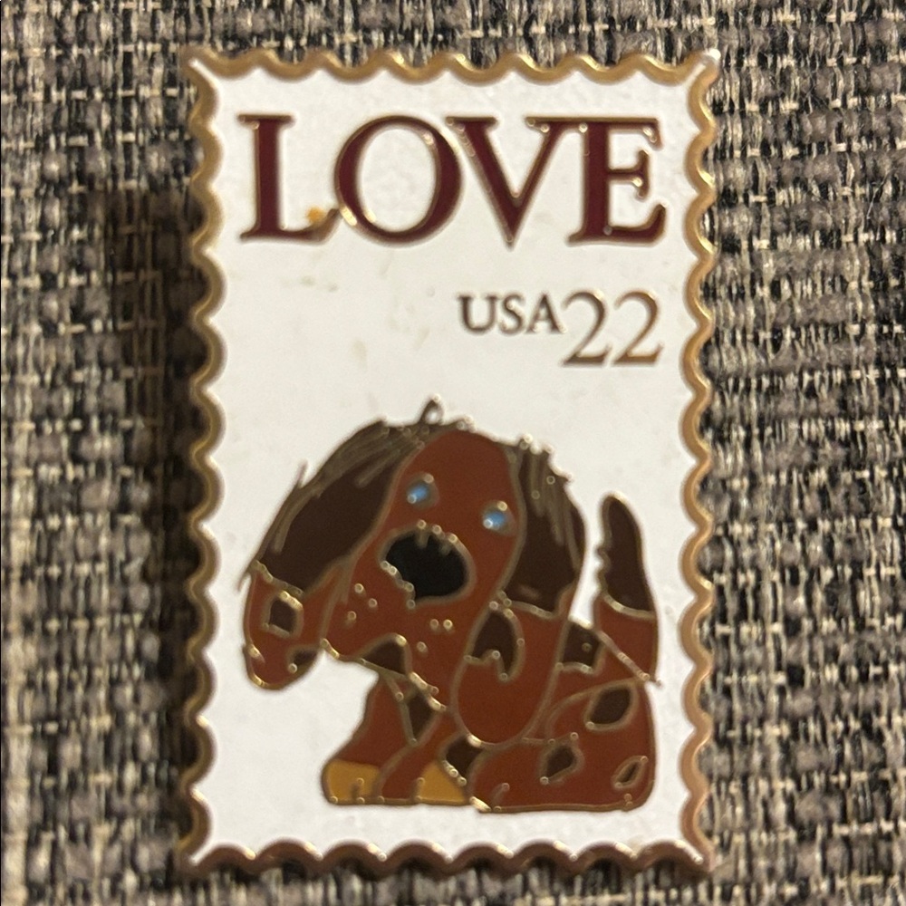 Vintage 1985 March Company 'Love' USA Stamp Pin – Puppy Motif